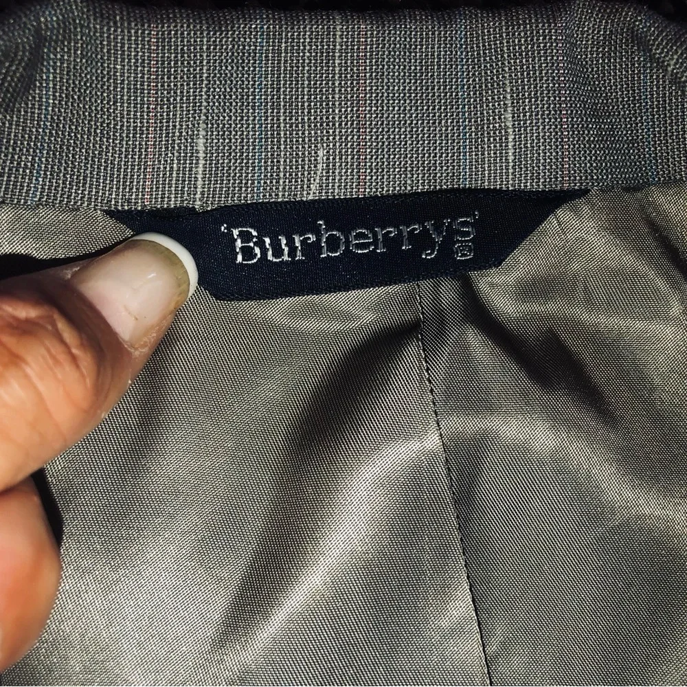 Vintage Burberry Light Beige/Taupe Two-Button Sport Coat Jacket Blazer (Sz Med.)
